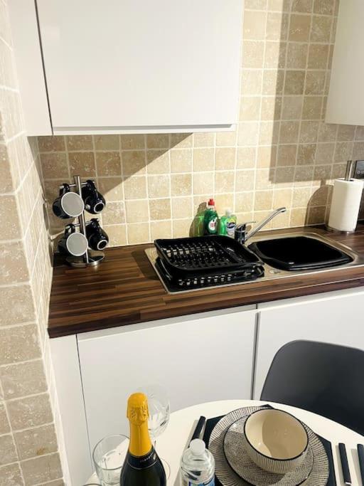 #215 1 Bed Serviced Apartment Derby Esterno foto