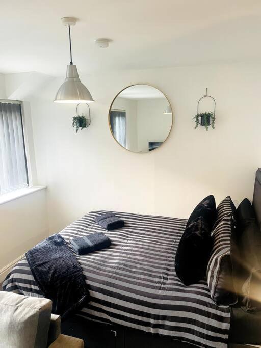 #215 1 Bed Serviced Apartment Derby Esterno foto