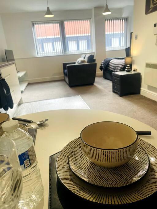 #215 1 Bed Serviced Apartment Derby Esterno foto